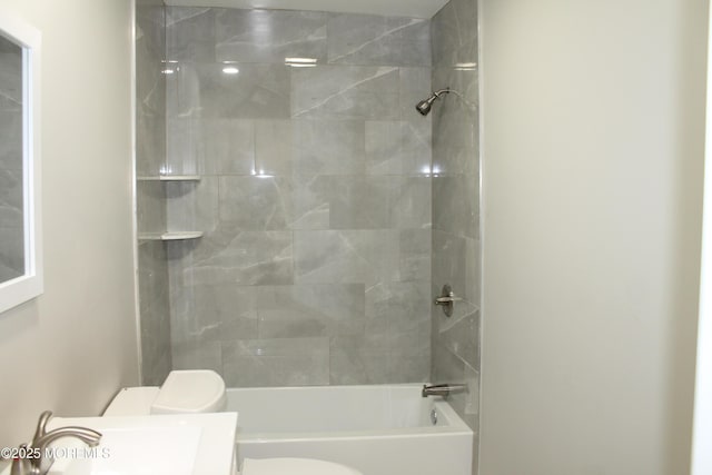 519 Roosevelt Ave, Carteret, NJ 07008 - full bath with toilet, vanity, and shower / tub combination