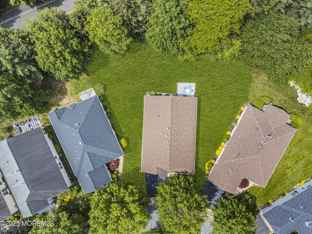 25 Bellflower Dr, Lakewood, NJ 08701 - drone / aerial view