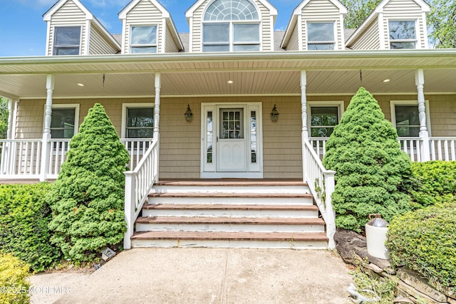 668 Hyson Rd, Jackson, NJ 08527 - view of front of home with covered porch