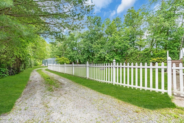 668 Hyson Rd, Jackson, NJ 08527 - fenced yard with driveway