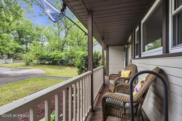 24 Delaware Trl, Browns Mills, NJ 08015 - view of balcony