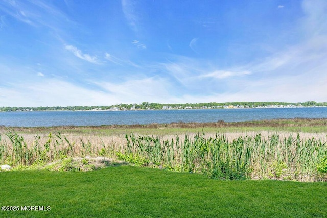 332 Seaview Cir, Neptune Township, NJ 07753 - water view