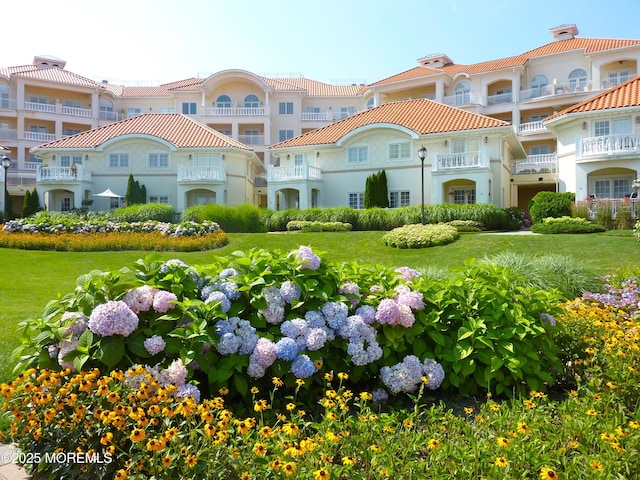 17 Riviera Dr, Long Branch, NJ 07740 - view of home's community