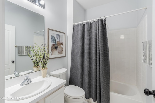 37 Violet Ct, Holmdel, NJ 07733 - full bath featuring toilet, vanity, and shower / tub combo with curtain