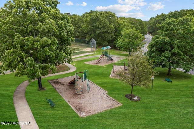 2001 Begonia Ct, Jackson, NJ 08527 - view of property's community featuring a yard