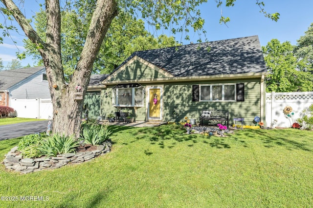 7 Monterey Dr, Hazlet, NJ 07730 - view of front facade with driveway