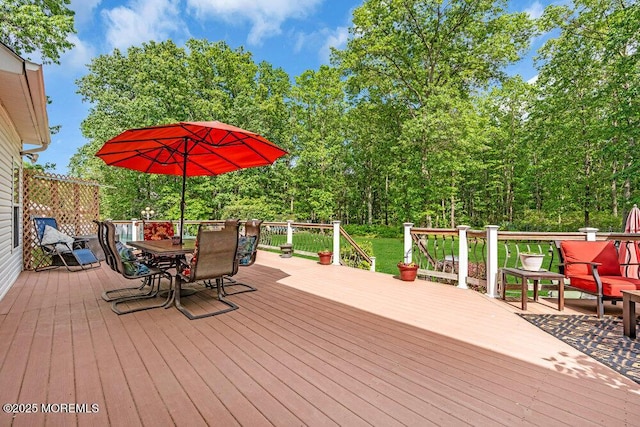 9 Kindling Way, Jackson, NJ 08527 - wooden deck with outdoor dining space