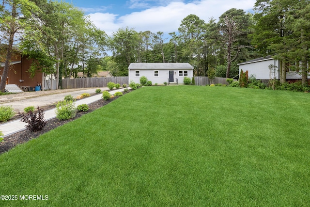 442 Bay Way, Lanoka Harbor, NJ 08734 - view of yard featuring driveway