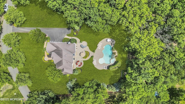 209 Shepard Way, Manalapan, NJ 07726 - bird's eye view of a pool