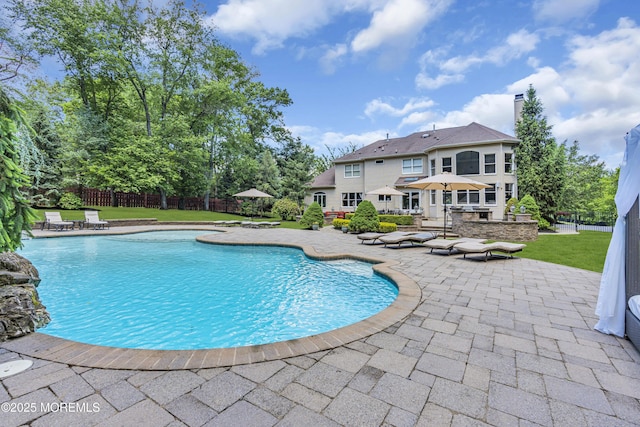 209 Shepard Way, Manalapan, NJ 07726 - view of swimming pool featuring a patio area
