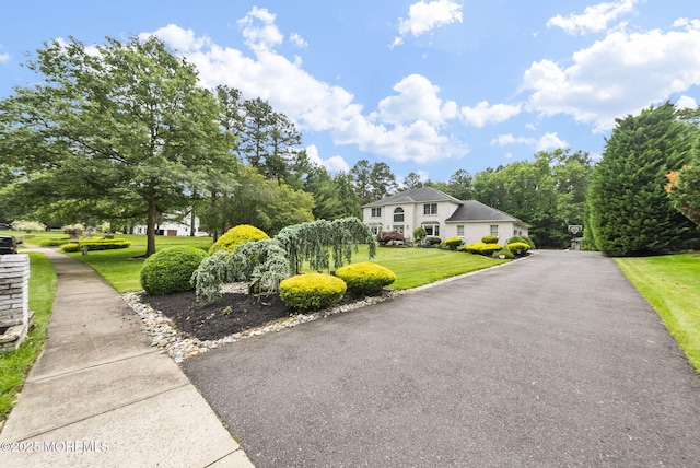 6 Overlook Dr, Jackson, NJ 08527 - view of front of house with a front lawn and driveway