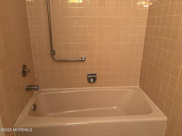 138 Hudson Pkwy Unit B, Whiting, NJ 08759 - full bathroom with  shower combination