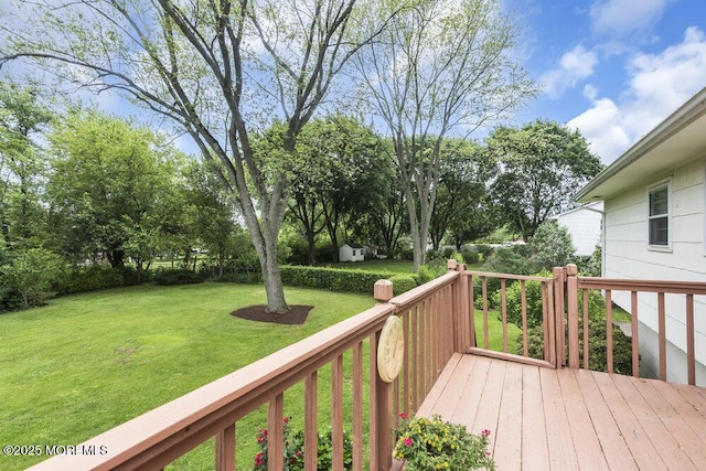 44 Hoover St, Freehold, NJ 07728 - deck with a yard