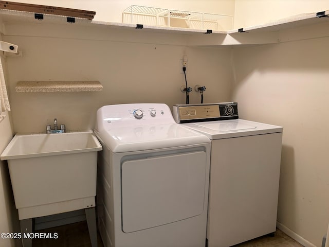 10 Monmouth Ln Unit B, Whiting, NJ 08759 - laundry area featuring washing machine and clothes dryer