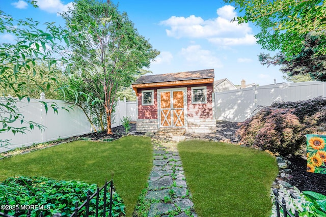 18 Croman Ct, Hazlet, NJ 07730 - view of outdoor structure featuring a fenced backyard