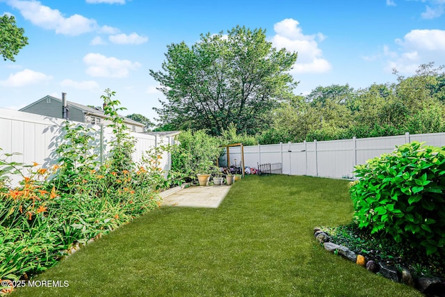 18 Croman Ct, Hazlet, NJ 07730 - view of fenced backyard