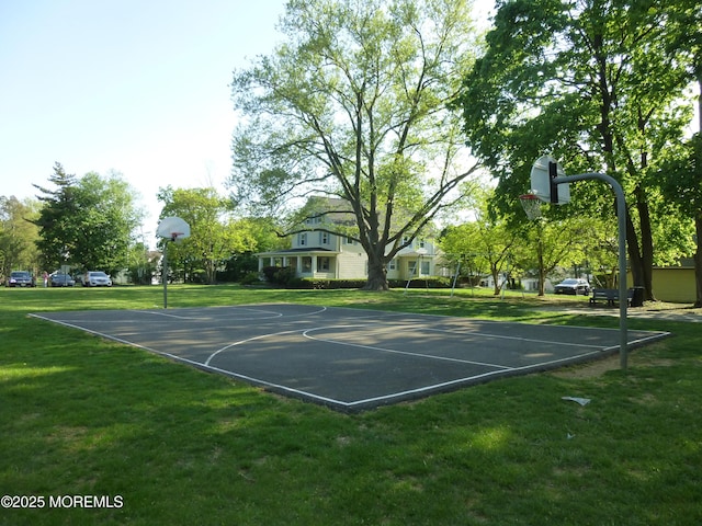 280 Tulip Ln, Freehold, NJ 07728 - view of basketball court featuring community basketball court and a yard
