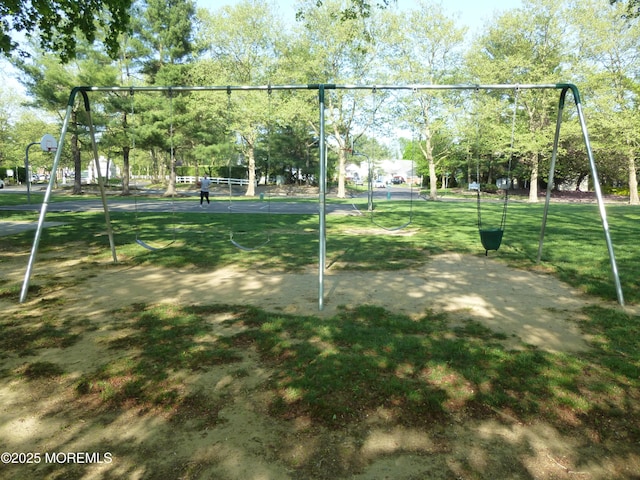280 Tulip Ln, Freehold, NJ 07728 - view of home's community featuring a lawn and view of scattered trees