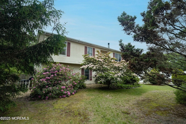 817 Wright Debow Rd, Jackson, NJ 08527 - back of property with a lawn