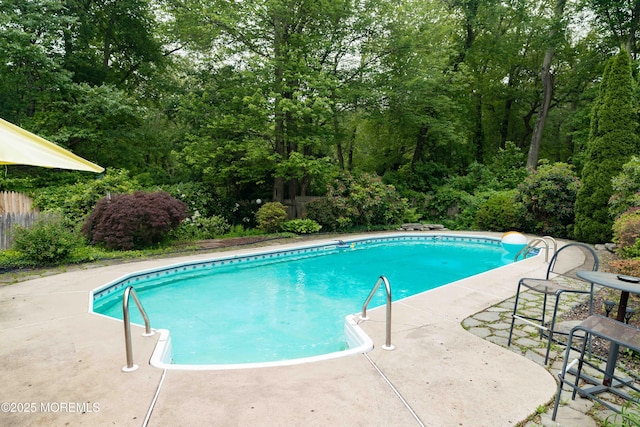 817 Wright Debow Rd, Jackson, NJ 08527 - swimming pool with a patio