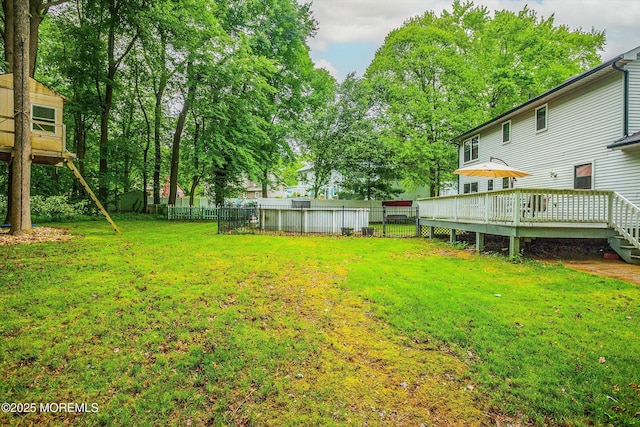25 Merritt Ter, Matawan, NJ 07747 - view of yard with a deck