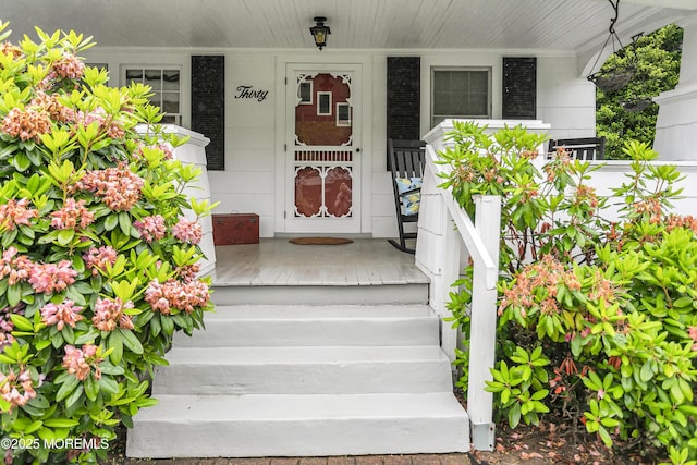 30 Balloch Pl, Red Bank, NJ 07701 - property entrance featuring covered porch