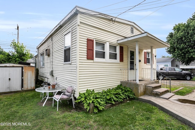 289 Port Monmouth Rd, North Middletown, NJ 07748 - view of front of property featuring a front lawn