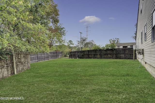 1299 E County Line Rd, Lakewood, NJ 08701 - view of yard