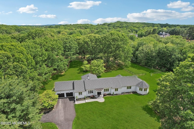 8 Olden Ct, Colts Neck, NJ 07722 - aerial view of property and surrounding area with a heavily wooded area