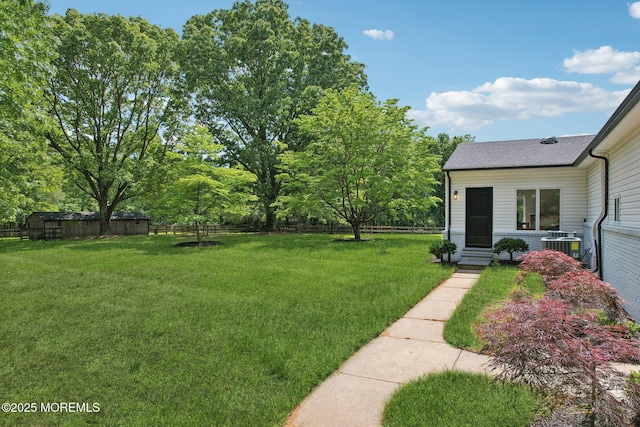 8 Olden Ct, Colts Neck, NJ 07722 - view of yard