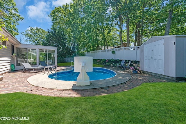 162 Delaware Ave, Atlantic Highlands, NJ 07716 - view of swimming pool with a sunroom and a patio