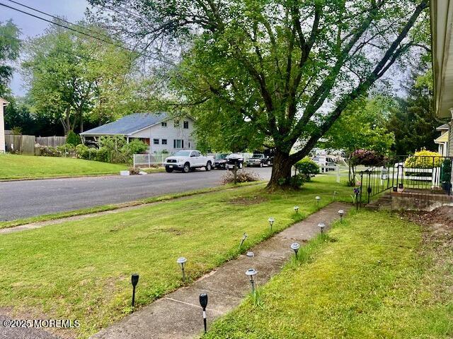 706 Tide Pl, Neptune Township, NJ 07753 - view of yard