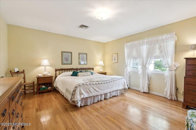 40 Dwight Dr, Ocean Twp, NJ 07712