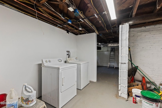 23 Stokes St, Freehold, NJ 07728 - washroom with washing machine and dryer
