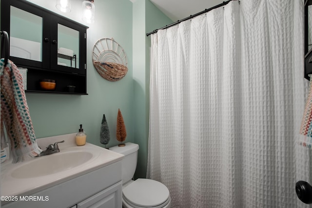 20 Koosman Dr, Leonardo, NJ 07737 - full bath with toilet and vanity