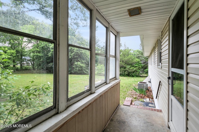 9 Riccis Dr, Jackson, NJ 08527 - view of unfurnished sunroom