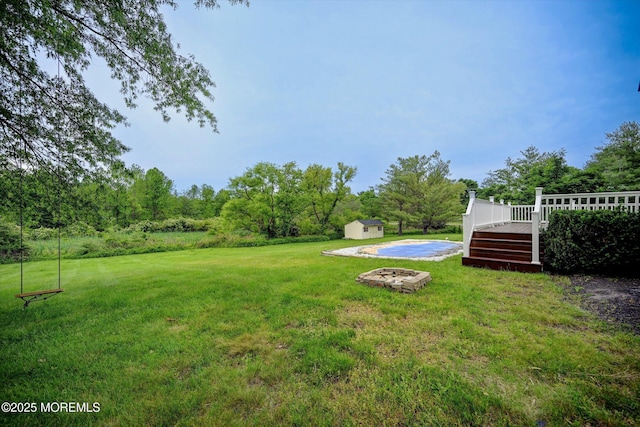 2 Hampton Hollow Dr, Perrineville, NJ 08535 - view of grassy yard with a deck