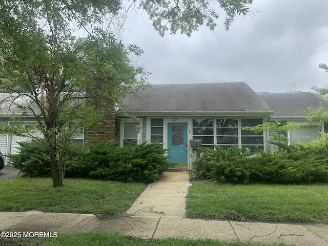 29B Carnation Dr, Lakewood, NJ 08701