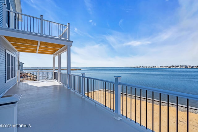 231 Cedar Island Dr, Brick, NJ 08723 - balcony with a water view