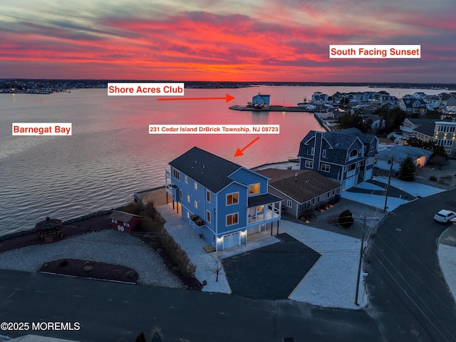 231 Cedar Island Dr, Brick, NJ 08723 - aerial view of property and surrounding area featuring a large body of water