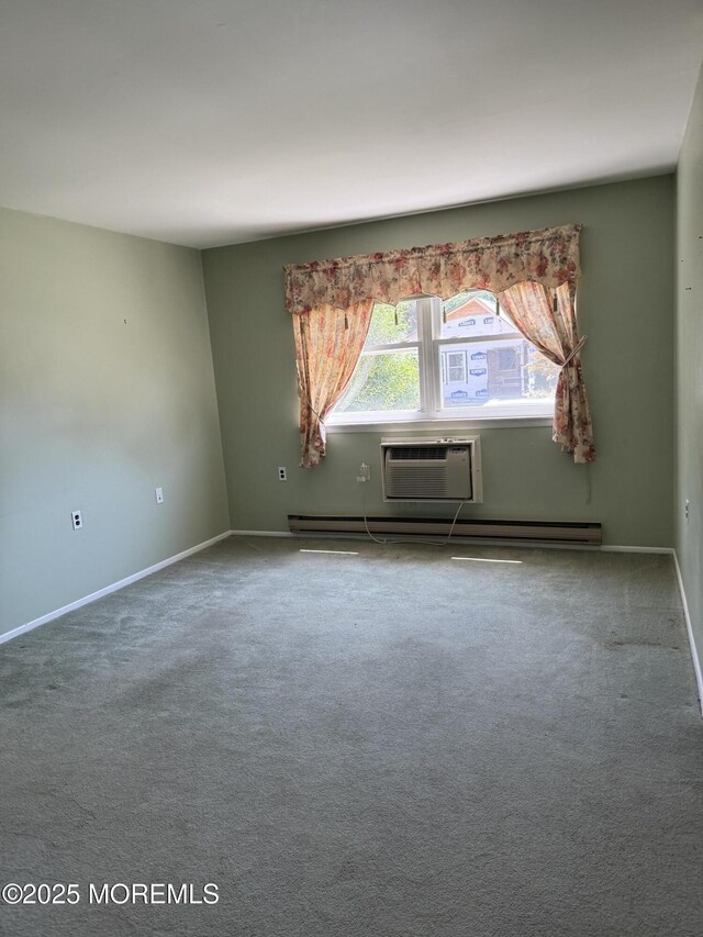 146B Hudson Pkwy, Whiting, NJ 08759 - carpeted empty room with a wall mounted AC and baseboard heating