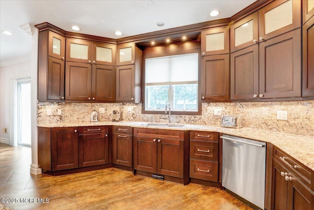 11 Hemingway Ct, Morganville, NJ 07751