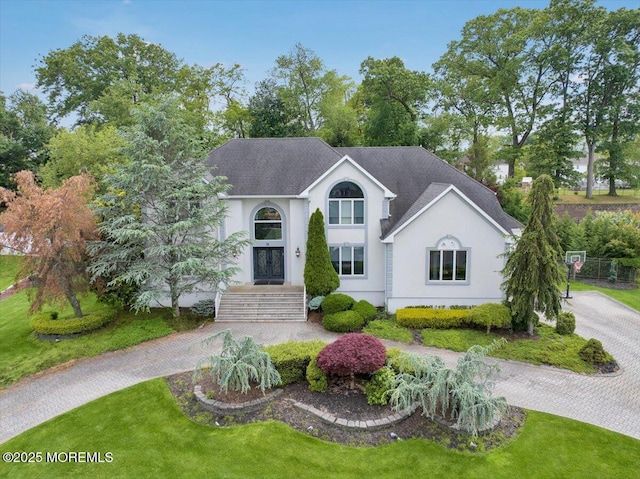 11 Hemingway Ct, Morganville, NJ 07751