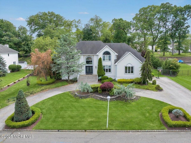 11 Hemingway Ct, Morganville, NJ 07751