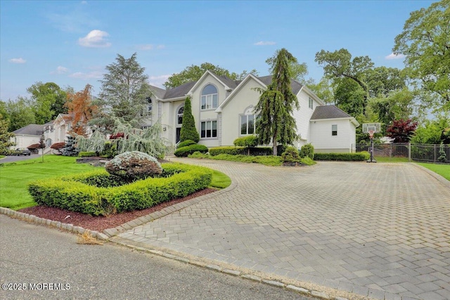 11 Hemingway Ct, Morganville, NJ 07751