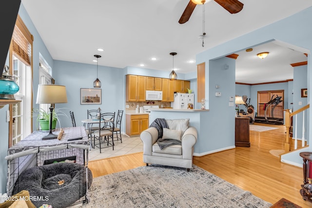 18 Skimmer Ln Unit 53, Bayville, NJ 08721 - living room featuring a ceiling fan, light wood-type flooring, baseboards, and recessed lighting