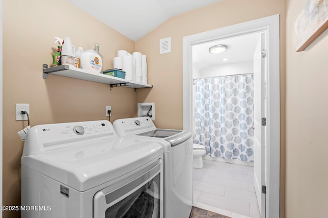 3206 Chicopee Pl, Point Pleasant, NJ 08742 - washroom with washer and clothes dryer