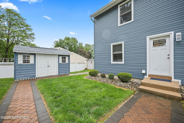 41 Revere Pl, Freehold, NJ 07728 - view of yard with entry steps