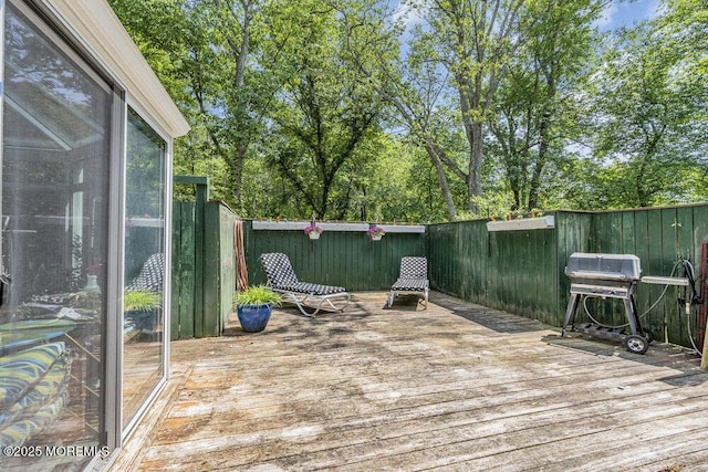9 Rachel Ct, Jackson, NJ 08527 - deck featuring a grill