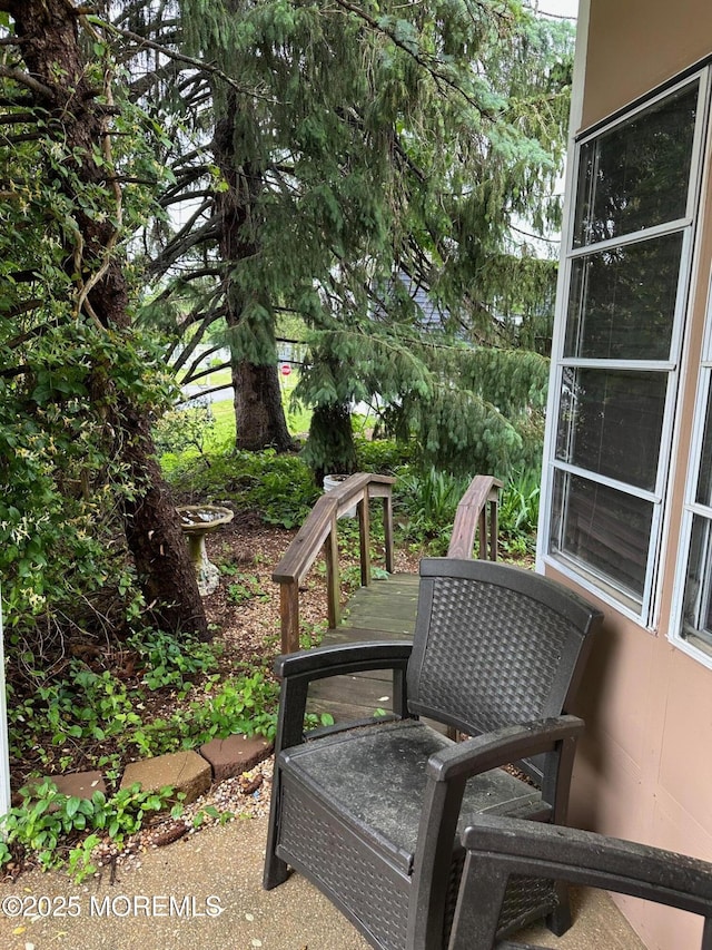138 Oak Dr, Manchester, NJ 08759 - view of patio / terrace